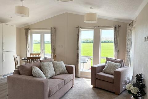 2 bedroom park home for sale, Blueleighs Residential Park