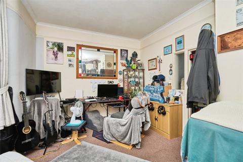 1 bedroom flat for sale, George Street, Ryde, Isle of Wight, PO33