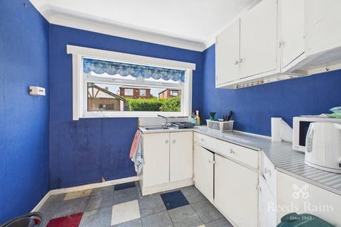 3 bedroom semi-detached house for sale, Bossington Close, Stockport SK2