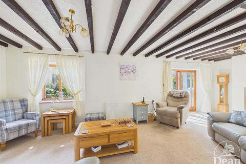 3 bedroom detached house for sale, The Ryelands, Lydney GL15