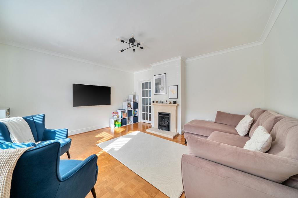 1431224-4-69bd20e...