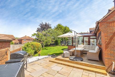 5 bedroom detached house for sale, Belvoir Avenue, Emerson Valley, Milton Keynes, Buckinghamshire, MK4
