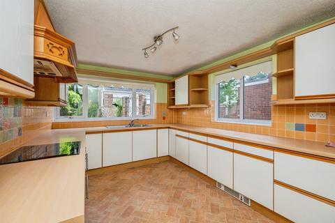 4 bedroom detached house for sale, Grange Close, Ludham, Great Yarmouth