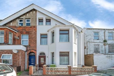 5 bedroom semi-detached house for sale, St. Georges Road, Great Yarmouth