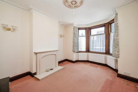 5 bedroom semi-detached house for sale, St. Georges Road, Great Yarmouth