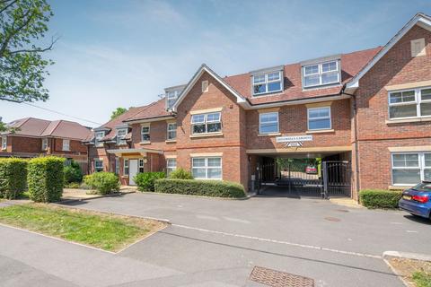 2 bedroom apartment for sale, Quadrella Gardens, Ascot