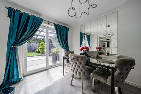 3 bedroom detached house for sale, Heritage Way, Llanymynech.