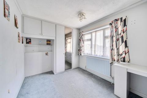 undefined, Chichester Avenue, Ruislip