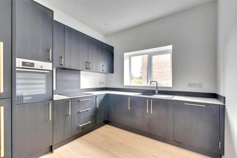 2 bedroom bungalow for sale, Scotgrave Farm, Gedling, Nottingham