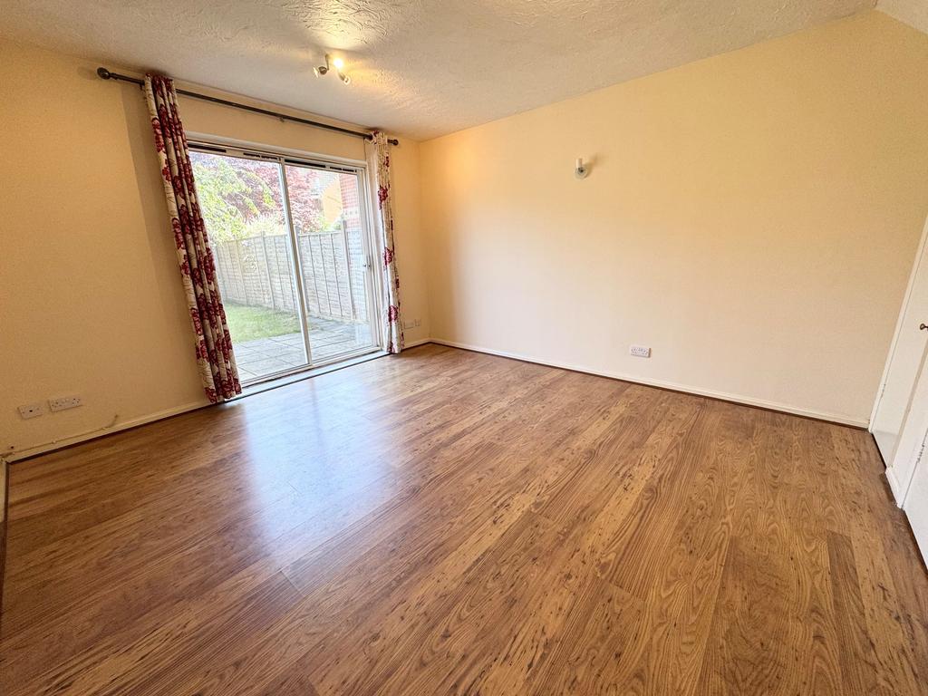 Bevan Close, Southampton, SO19 - View 5