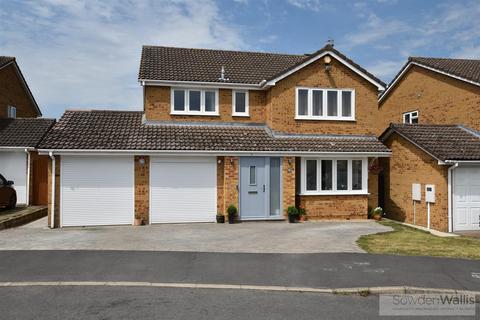 4 bedroom detached house for sale, Turnpole Close, Stamford