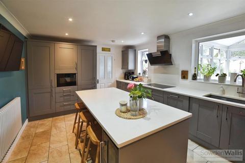 4 bedroom detached house for sale, Turnpole Close, Stamford
