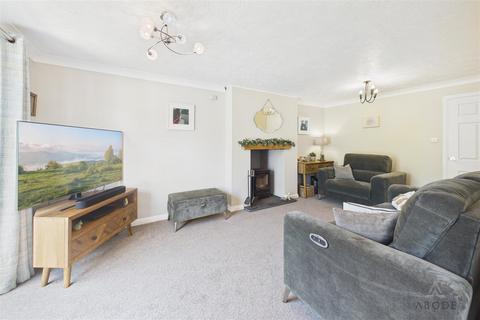 4 bedroom detached house for sale, Overcroft, Bramshall ST14
