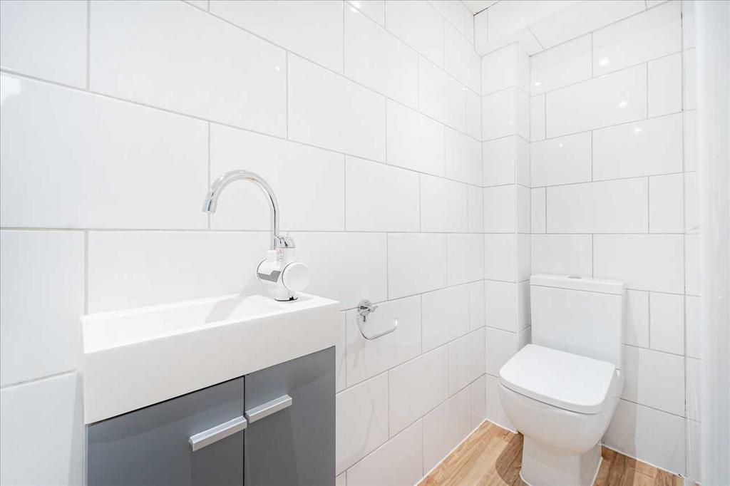 Apartment in Brighton - More