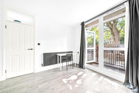Studio for sale, Briggs House, Chambord Street, London