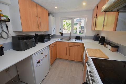 2 bedroom terraced house for sale, Park Lane, Macclesfield, SK11