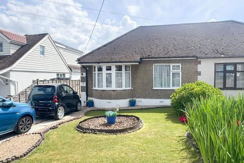 2 bedroom semi-detached bungalow for sale, Jotmans Lane, Benfleet, SS7