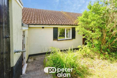 4 bedroom detached bungalow for sale, Lower Prospect Road, Osbaston, Monmouth