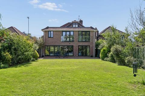 5 bedroom detached house for sale, Lye Green Road, Chesham, Buckinghamshire, HP5 3LS