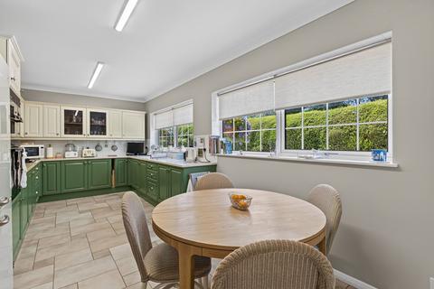4 bedroom detached bungalow for sale, Chase Park Road, Northampton NN7