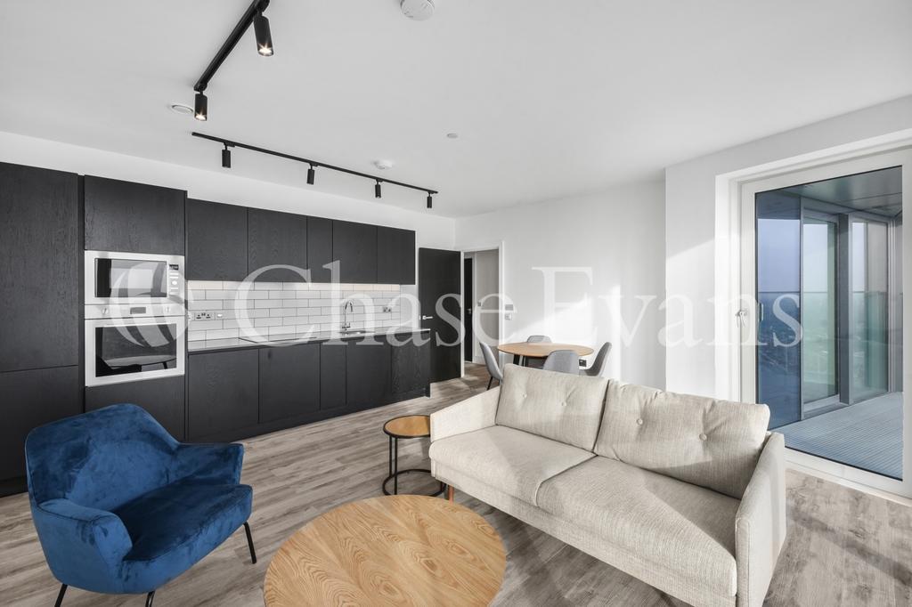 Apartment in London, London Borough of Ealing - View 3