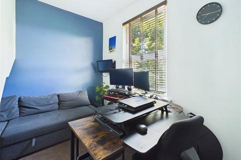 2 bedroom end of terrace house for sale, Union Road, Greater Manchester OL6