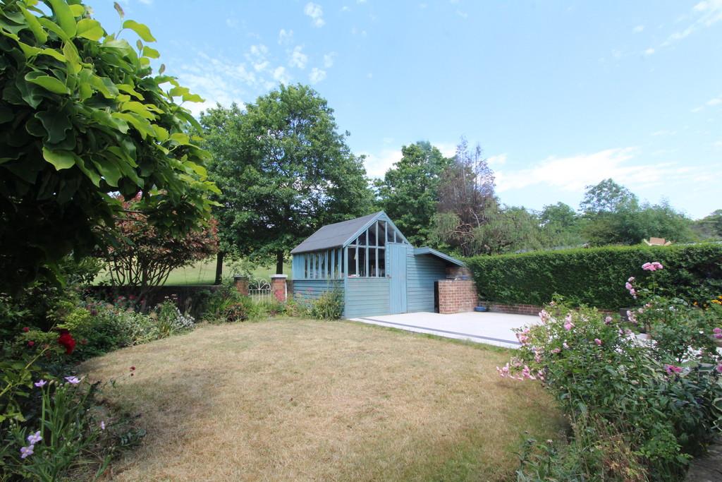 House in Sheffield, South Yorkshire - View 3