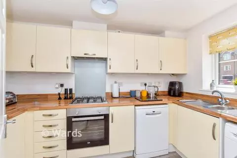 3 bedroom end of terrace house for sale – pohled 4