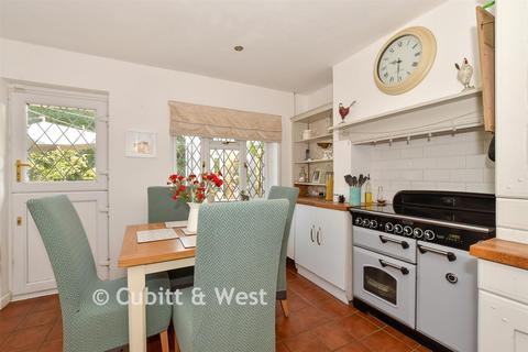undefined, Coolham Road, Brooks Green RH13