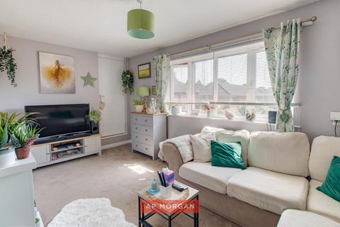 1 bedroom apartment for sale, Housman Park, Bromsgrove, Worcestershire, B60