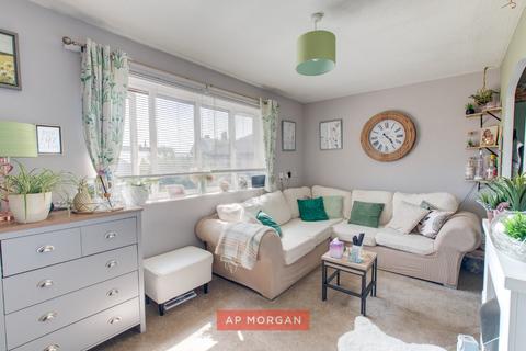 1 bedroom apartment for sale, Housman Park, Bromsgrove, Worcestershire, B60