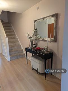 1 bedroom in a house share to rent, Davey Gardens, Barking, IG11
