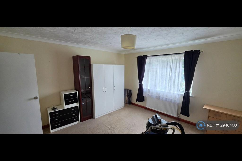 1 bedroom in a flat share to rent