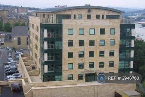 2 bedroom flat to rent, Stone Gate House, Bradford, BD1