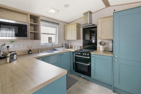2 bedroom detached bungalow for sale, Hurworth Road, Darlington