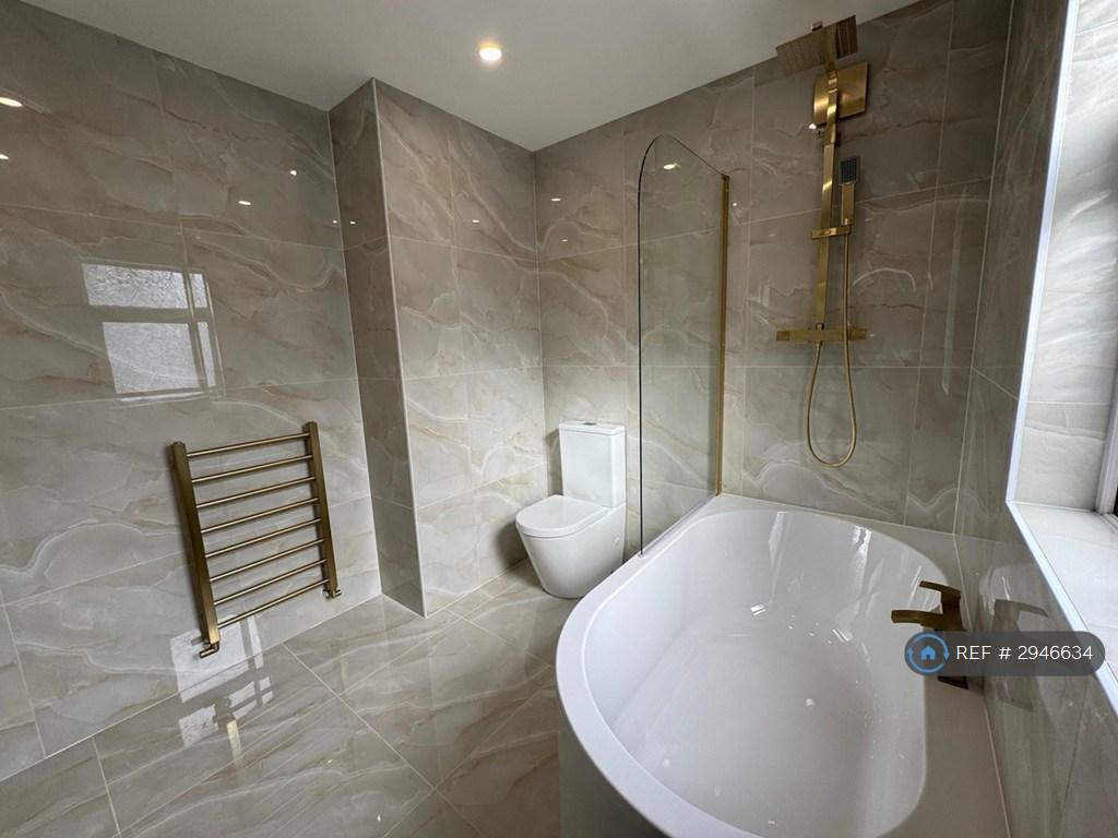 Crossvale Road, Huyton, L36 - View 3