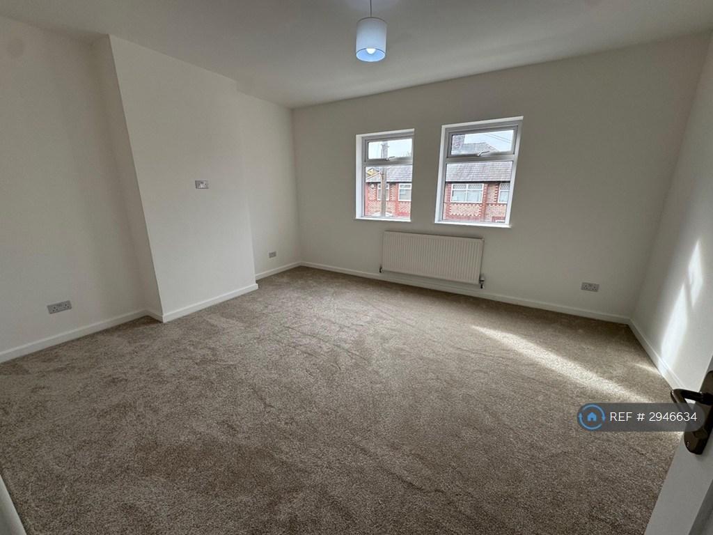 Crossvale Road, Huyton, L36 - View 5