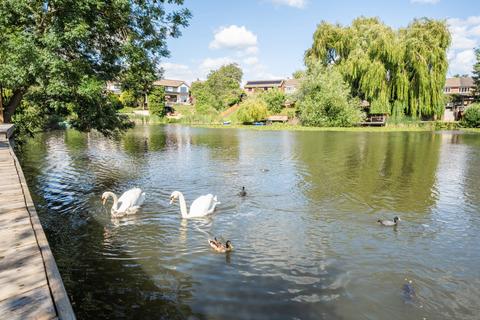 undefined, Folders Lane, Berkshire RG42