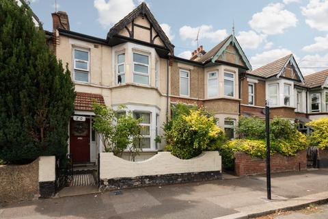 Richmond Road, Leytonstone, London, E11 4BU