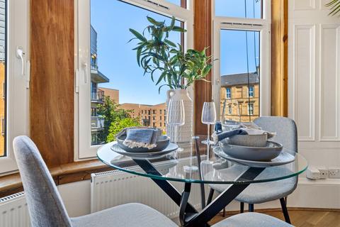 2 bedroom flat for sale, Barrland Street, Glasgow G41