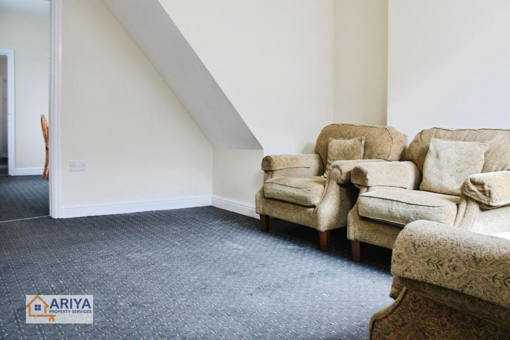 House in Leicester, City of Leicester - View 3