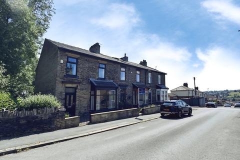 3 bedroom end of terrace house for sale, Grange Road, Cleckheaton, BD19