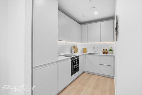1 bedroom apartment for sale, Royal Crest Avenue, Newham