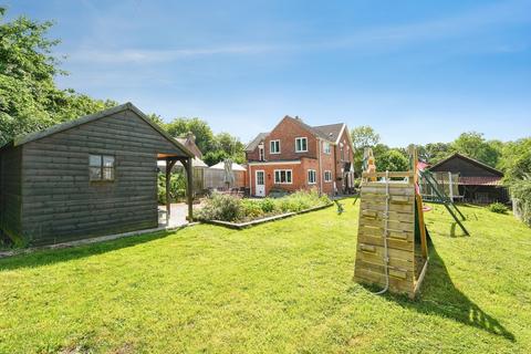 undefined, The Green, DURSLEY, Gloucestershire, GL11