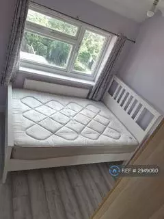 3 bedroom semi-detached house to rent - View 5