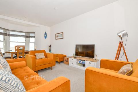 2 bedroom apartment for sale, 4 Albion Road, Sandown PO36