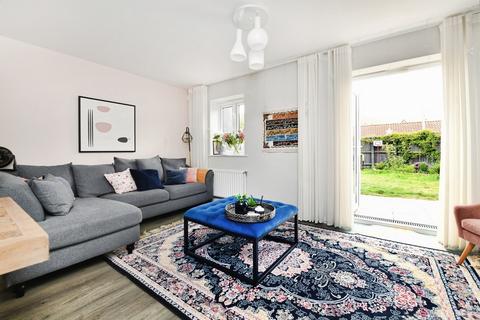 3 bedroom semi-detached house for sale, Charles Crescent, Rochford
