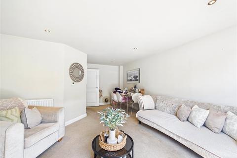 3 bedroom end of terrace house to rent, Priory Walk, Sudbury, Suffolk, CO10