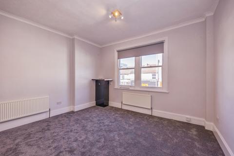 2 bedroom flat for sale, London Road, Portsmouth
