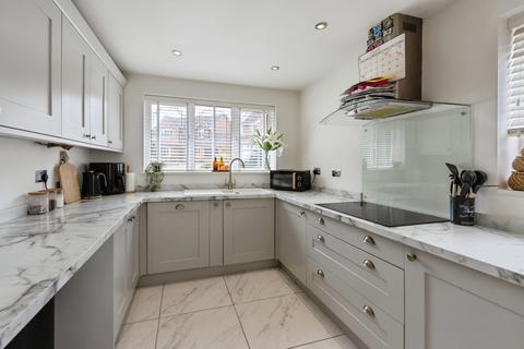 4 bedroom detached house for sale, Springfields, Barnsley, S75